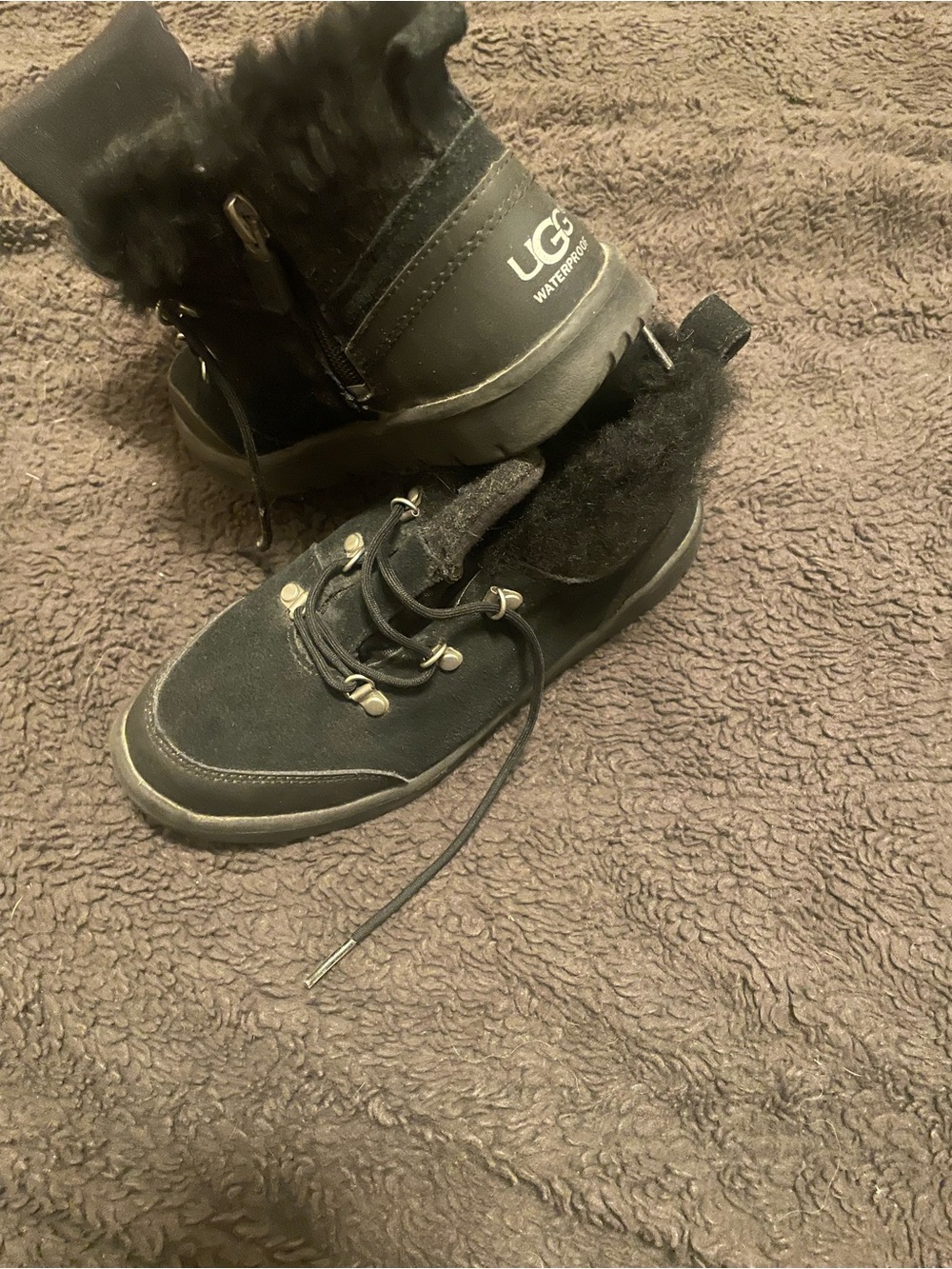 UGG Black Waterproof Shearling-Trim Lace-Up Boots Size 3 kids